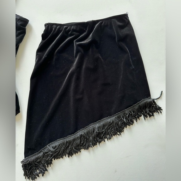 Two piece Dance Wear - Body Suit & Asymmetrical Skirt - Size 12-14 years - Picture 7 of 8